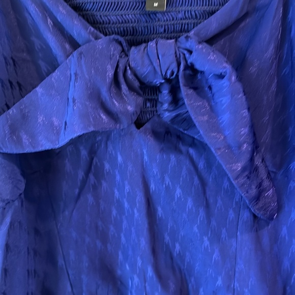 Express Top - Picture 3 of 6